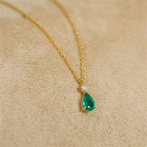 Genuine Emerald Pear Shape Pendant Necklaces In 14k Gold Etsy