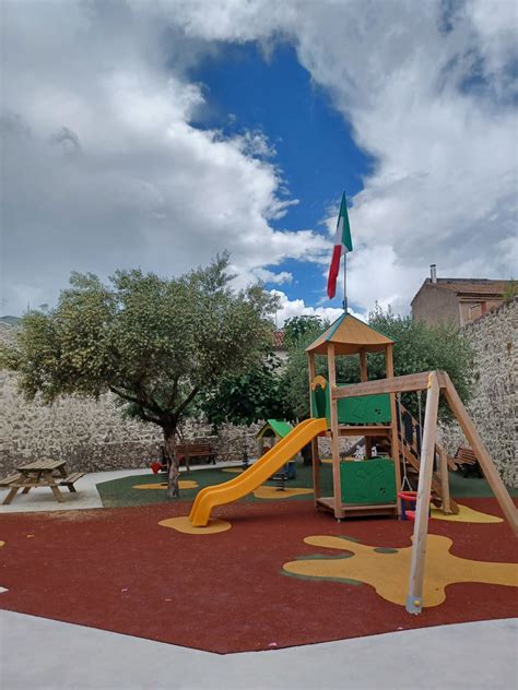 Teggiano Inaugurato Il Parco Giochi Comunale Nel Centro Storico Del