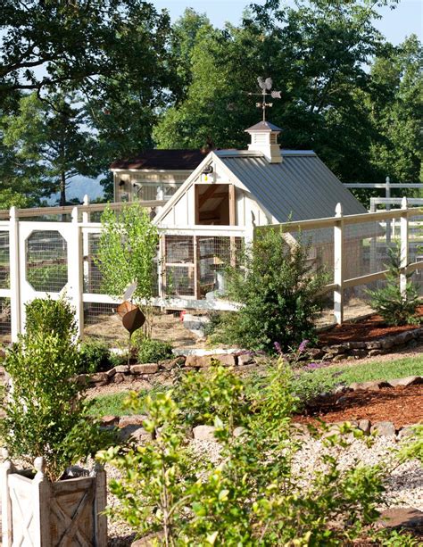 Cottage Coop And Run Chicken Garden Backyard Farming Building A