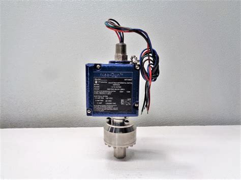 Itt Neo Dyn Adjustable Differential Pressure Switch P C