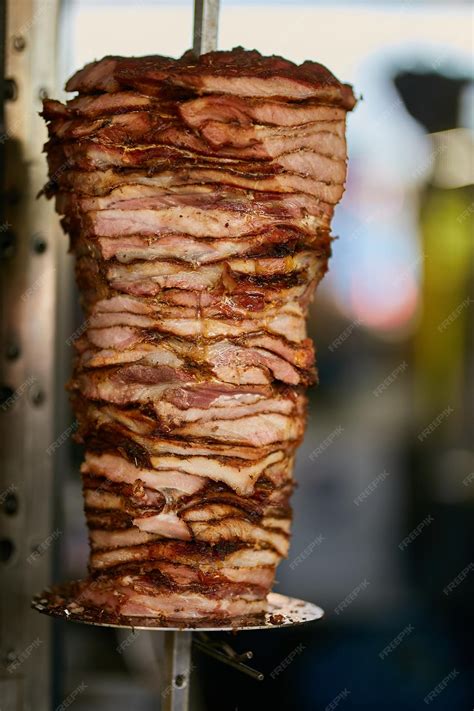 Premium Photo Shawarma Lamb On A Split Street Food Doner Kebab On A