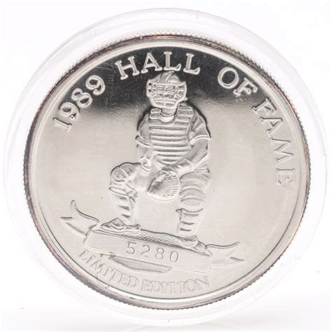 1989 Johnny Bench Hall of Fame Commemorative Silver Medal | EBTH