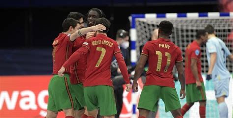 Portugal dá a volta à Espanha e apura se para a final do Europeu de