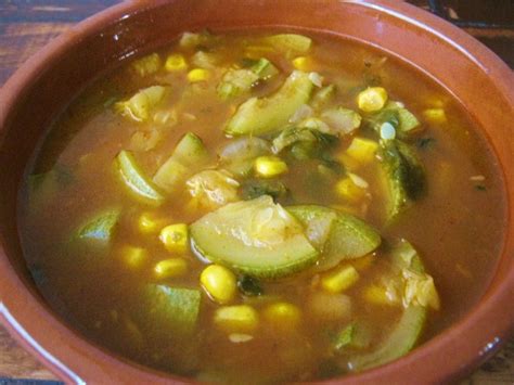 Sopa De Calabacitas Con Elote Sopa De Calabaza Calabacitas Con Elote