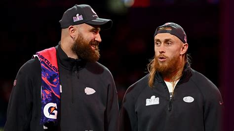 George Kittle says he texted Travis Kelce to use Taylor Swift's bathroom during Christian ...