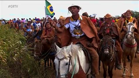 Tradicional Missa Do Vaqueiro Leva Emo O Ao Munic Pio De Serrita Pe