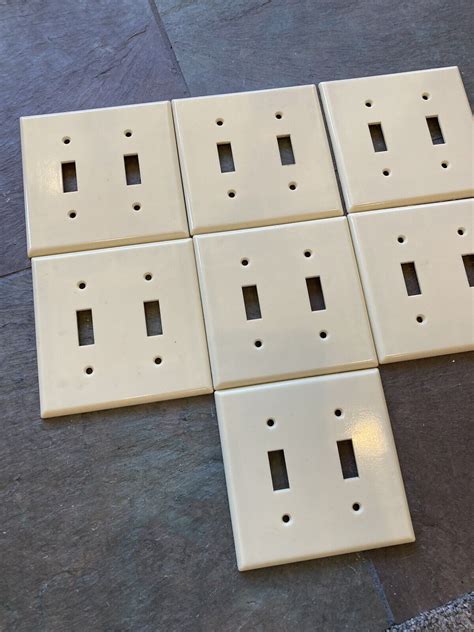 Lot Of 7 Leviton Beige Almond 2 Gang Toggle Switch Cover Wall Plate Plates Ebay