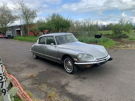 Citroen Ds Classic Collector Cars