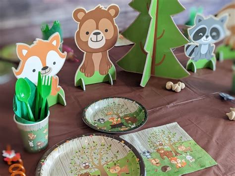 Awesome Ideas for an Easy & Fun Woodland Friends Party – Frolicking Fox ...