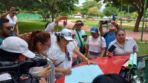 Docentes Del Cobach Protestan Y Exigen Justicia Por El Feminicidio De