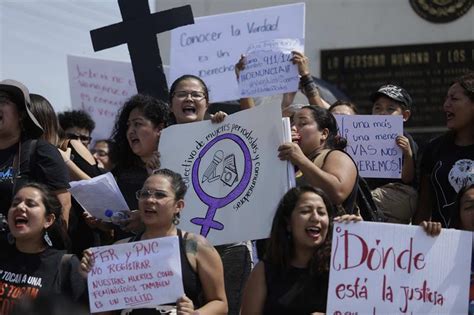 Fotos Mujeres De El Salvador Se Manifestaron Y Exigieron Justicia En