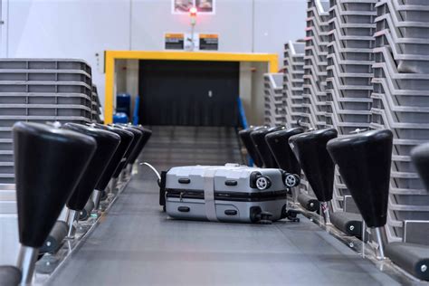 RFID in Airports: The Baggage Tracking Revolution