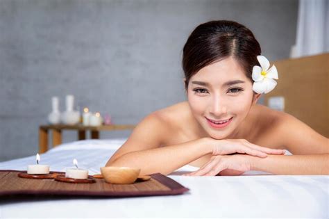 Premium Photo Asian Woman Sleep And Relax In Thai Spa Shop In Hotel