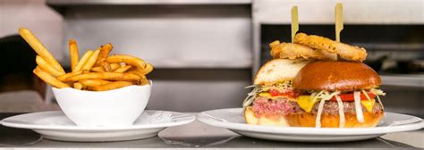 How The Lure Burger Became A Modern Classic Eater NY