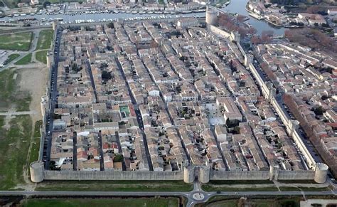 Aigues-Mortes Aerial View visit, photos, travel info and hotels, by ...