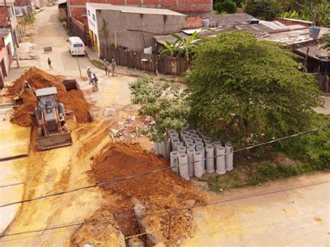 Bairro Macuco Em Tim Teo Est Recebendo Obras De Drenagem O