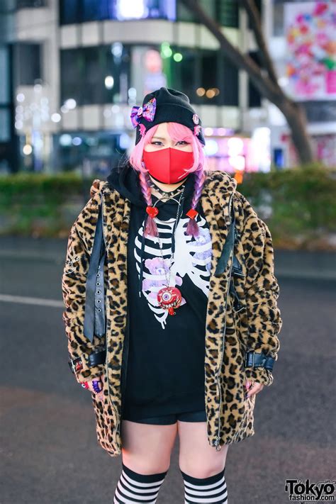 Kawaii Harajuku Street Style W Listen Flavor Leopard Jacket Christian