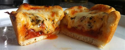 Easy Pizza Cupcakes Mini Deep Dish Pizzas City Chick Cooks