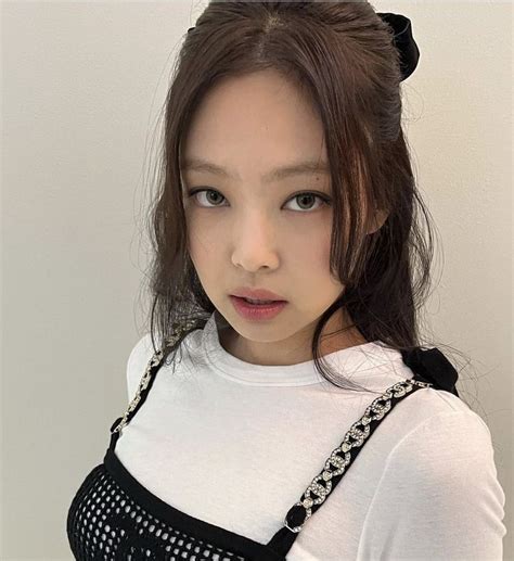 Rapper Cute Celebrity Guys Vogue Covers Jennie Blackpink The Girl