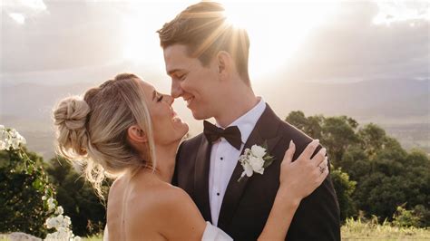 ‘We had to change nearly everything last minute’: Bride and groom’s ...