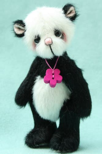 Miniature Artist Bear Lotus Pipkins Bears