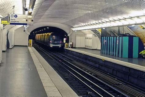 Métro Anvers Plan Horaires Et Trafic