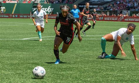 Nwsl Results Thorns Prevail Over Kansas Salmon Lifts Louisville Over