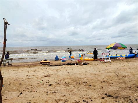 13 Pantai Di Kalimantan Terpopuler Yang Bagus Dan Murah