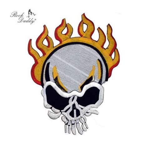 Gros Patch Crane A Flammes Tete Mort Ecusson Achat Vente Bonnet