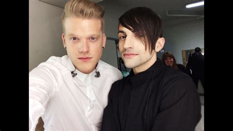 Pin By Emily🤍 On ScÖmÍche Scott And Mitch Pentatonix Mitch Grassi