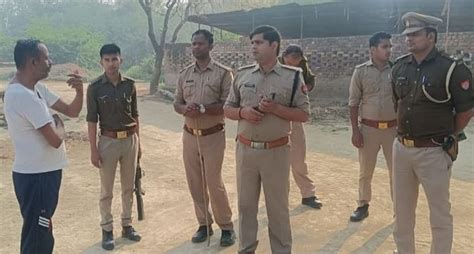 Kanpur Dehat Police Deployed In Saraiya Village Watching Over