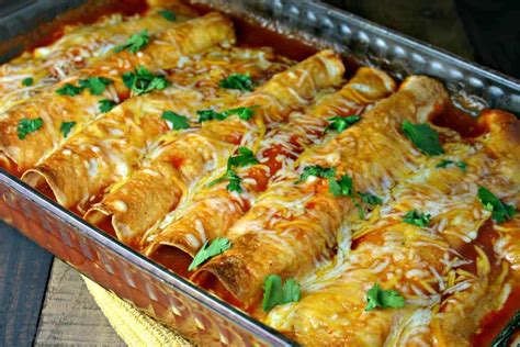 Cheesy Chicken Enchiladas Life Love And Good Food