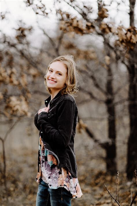 Wisconsin Dells High School Senior Photographer – Hailey » Kate Senger