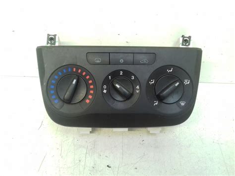 Panel Nawiewu Klimatyzacji Fiat Grande Punto 13421646246 Oficjalne