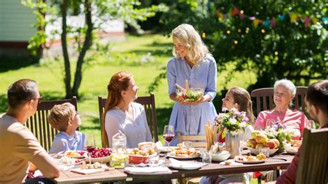 Conoces Los Beneficios De Comer En Familia Diario 2001