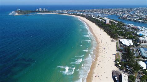 cheap   bedroom beachside holiday apartments cotton tree