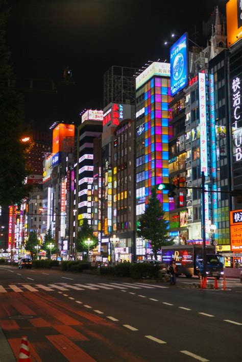 What To Do In Shinjuku