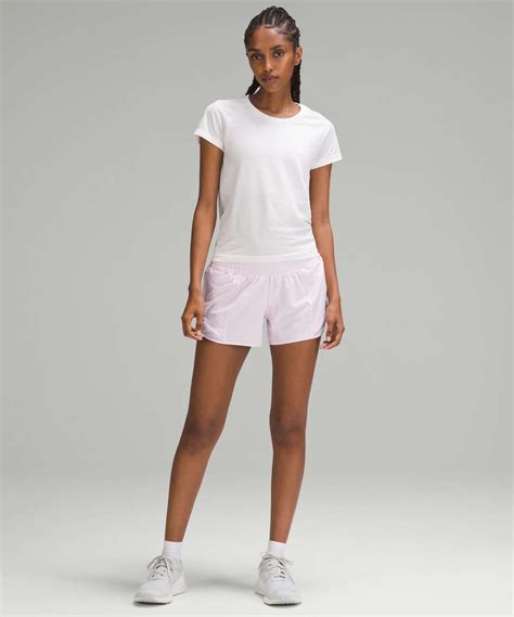 Lululemon Hotty Hot Low Rise Lined Short 4 Meadowsweet Pink Lulu