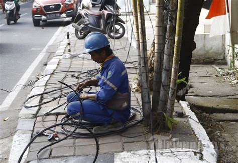 Perbaikan Dan Perawatan Jaringan Listrik Di Jakarta Foto