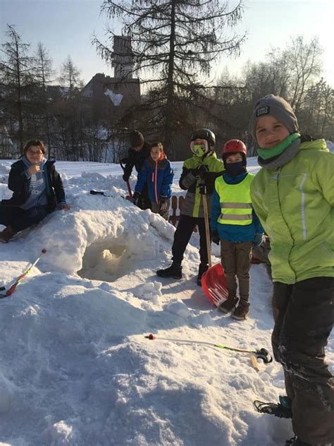 Góry Ferie wyciąg narciarski Czorsztyn Ski 5km hala sportowa 300 m