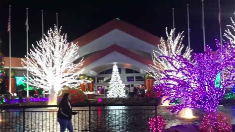 Christmas Light at Tulalip - YouTube