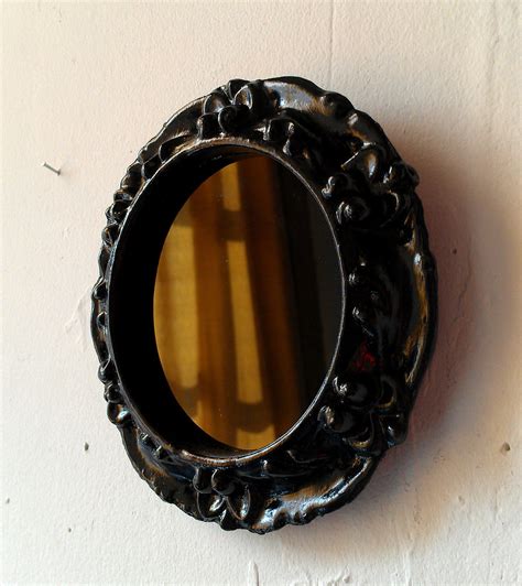 Black Scrying Mirror In Ornate Round Vintage Frame