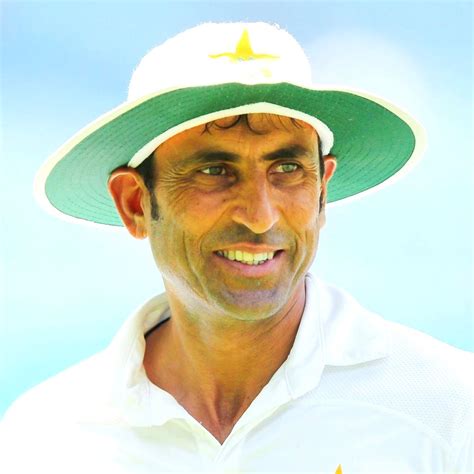 Ex Pakistan Captains Younis Khan Abdul Hafeez Kardar Inducted Into Pcb