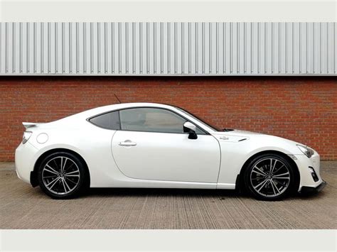 2012 Toyota Gt86 2 0 D 4s In Pearl White 6 Speed Manual Sat Nav