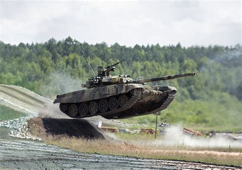 Jumping tank stock image. Image of conflict, green, armoured - 10119697