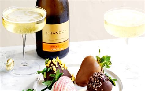 Chocolate Cover Strawberries and Wine Pairing Tickets | Tasty Prayer ...