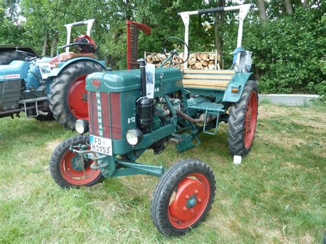 Hanomag R Pr Sentiert In Der Oldtimerausstellung Von M Bel Punkt