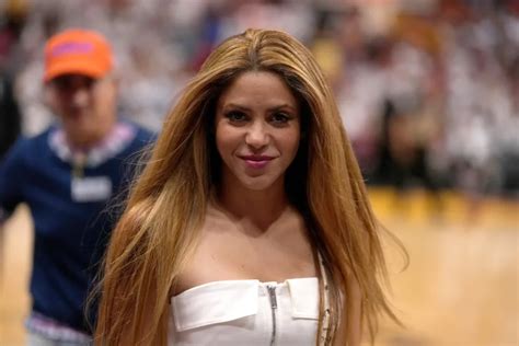 Shakira Derrite Las Redes Al Publicar Desafiante Mensaje