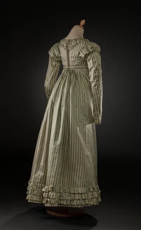 Fripperies And Fobs On Tumblr 1810 S Court Dresses Day Dresses