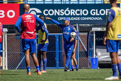 Avaí tem desfalque importante contra o São Paulo Arquibancada Tricolor